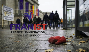 Un sac à dos d'enfant abandonné sur un quai de gare en Europe, symbolisant la vulnérabilité des mineurs migrants disparus.